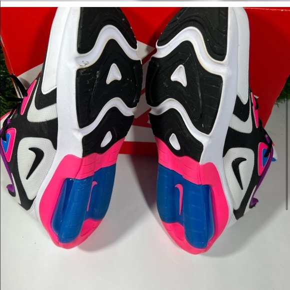 Nike Air Max 200 - Picture 2 of 2